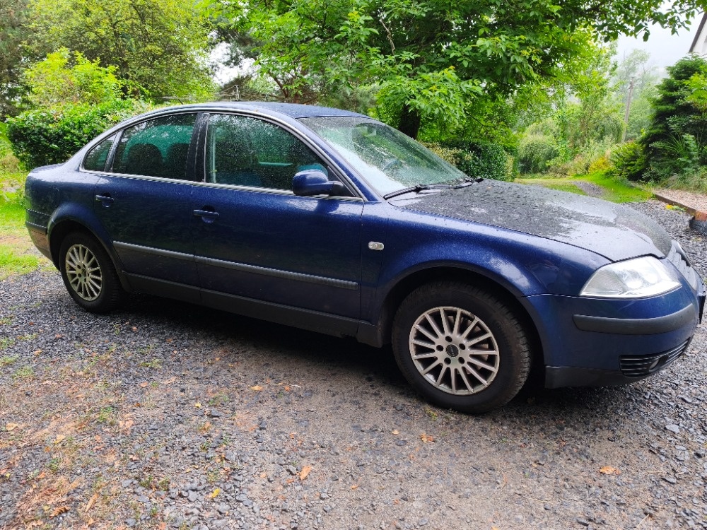 2002 Volkswagen Passat - 3