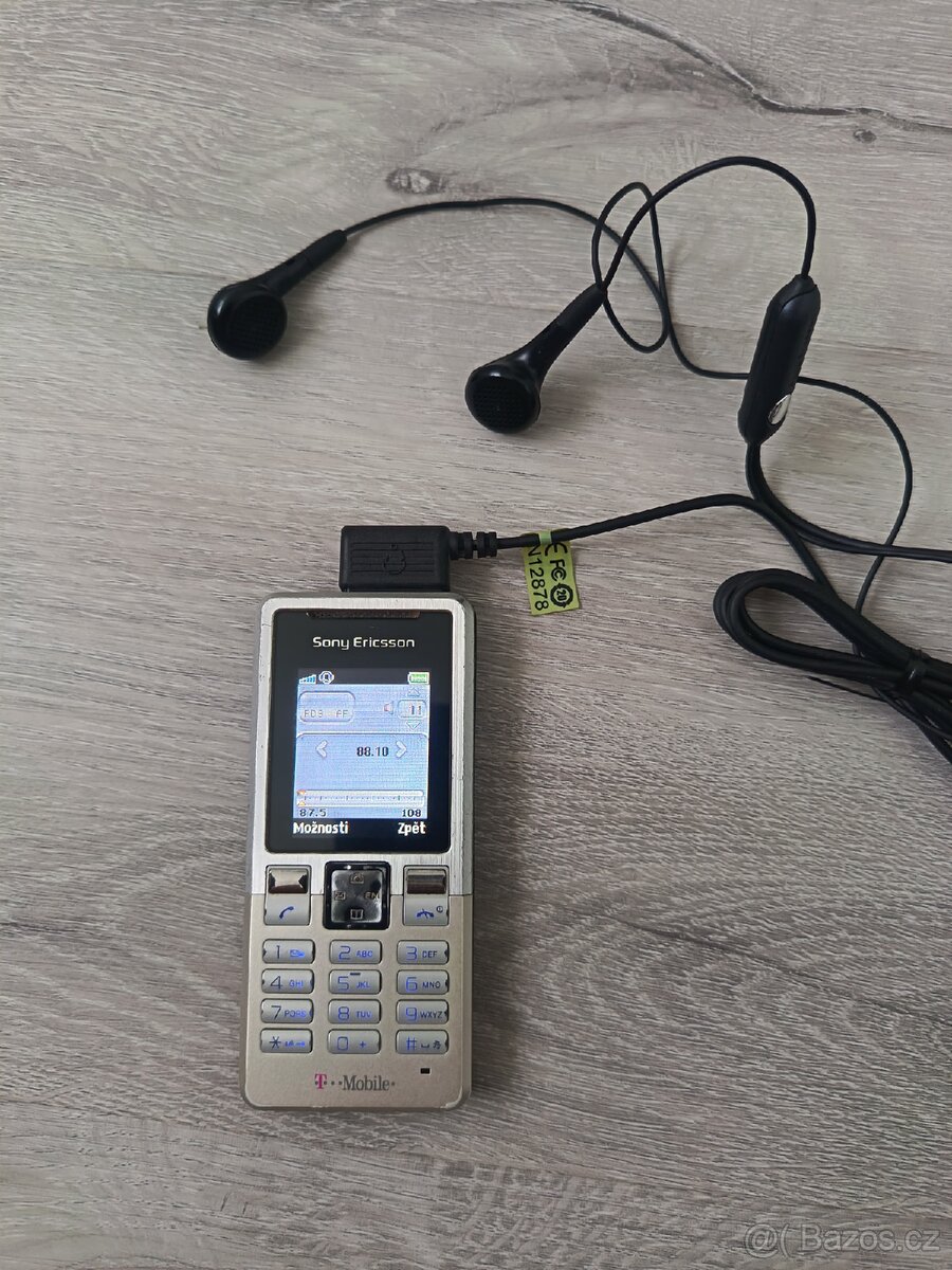 Sony ericsson T250i - 3