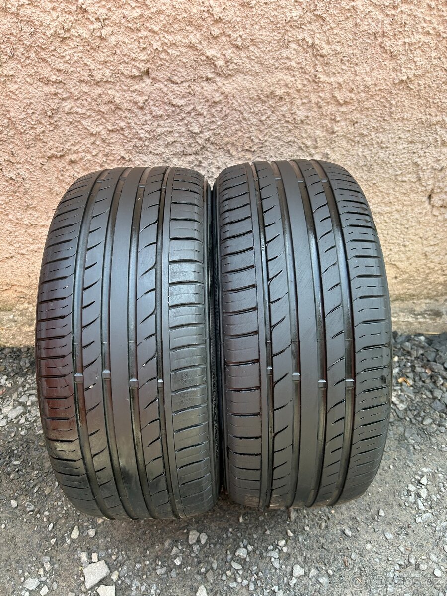 Prodám gumy 235/50/17 - 3