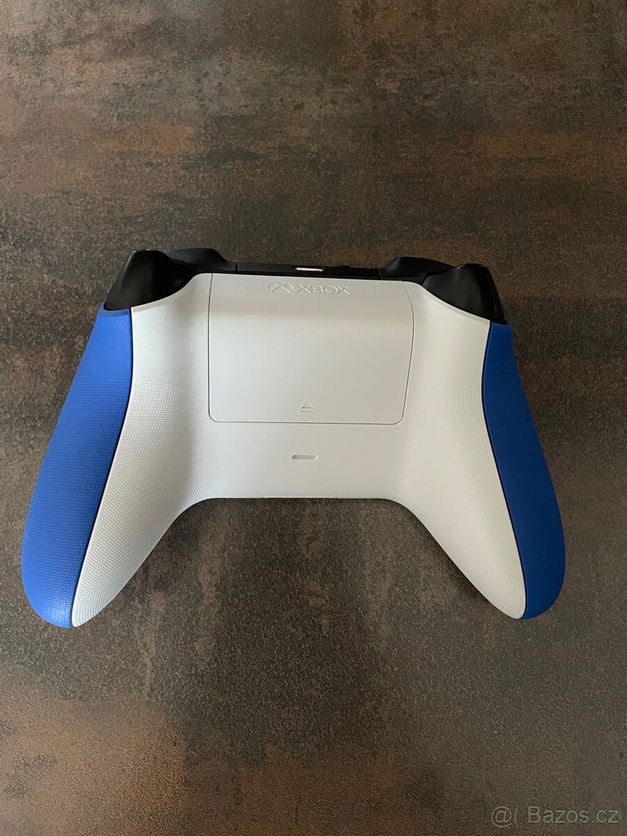 Ovladač Xbox Series. Shock Blue - 3