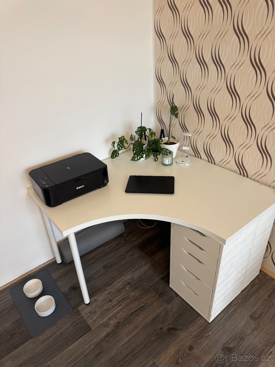 Rohový psací stůl IKEA - 3