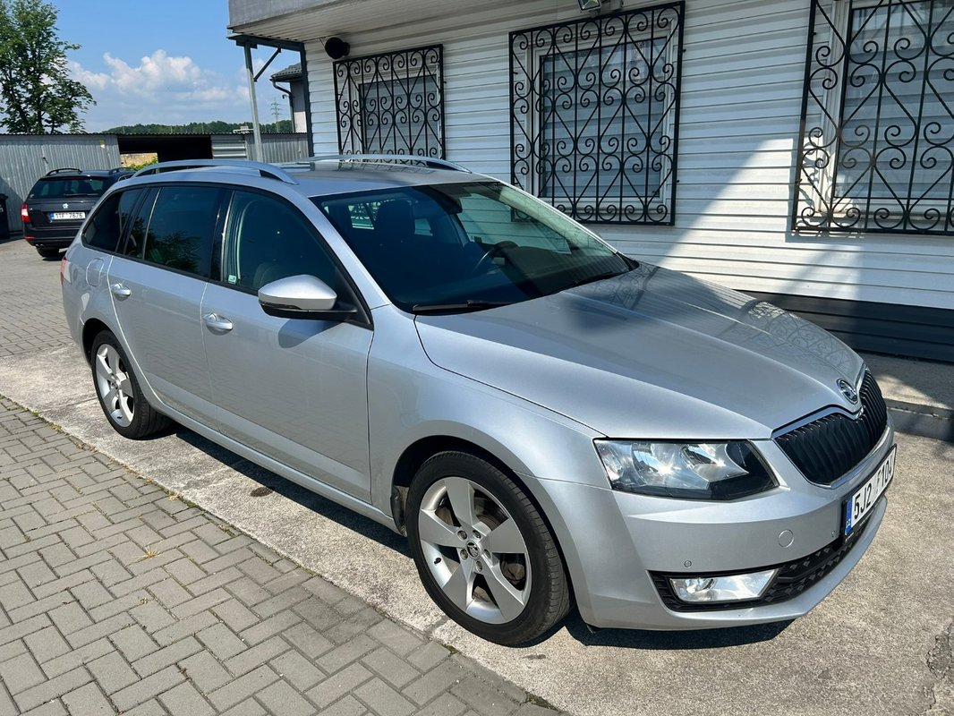 Škoda Octavia 2.0 TDI Style DSG 2016 - 3