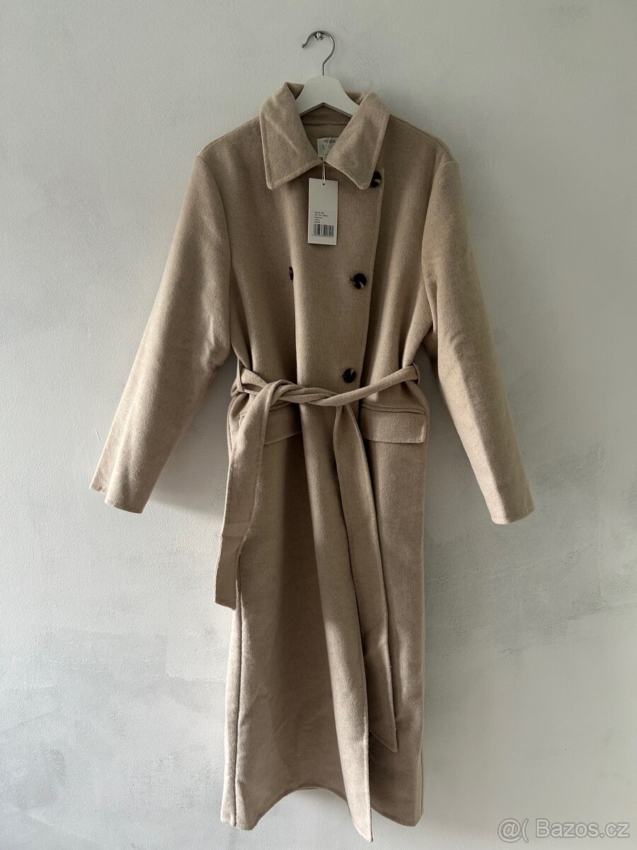 Béžový trenčkot Kendall Jenner x About You - 3