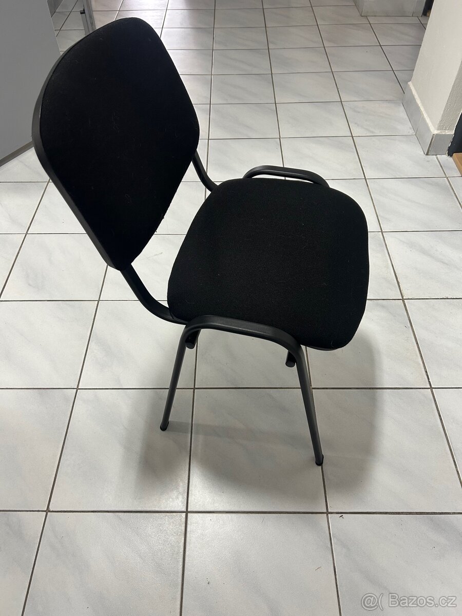 10x stůl kancelářský + 10x židle + 5x paravan - 3