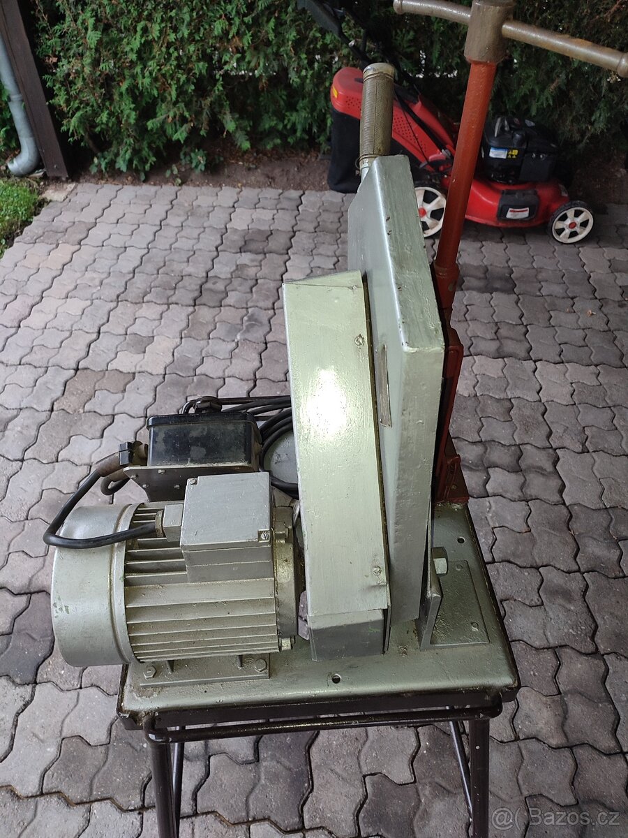 Stolní rozbrušovaci pila se Svěrákem - 3