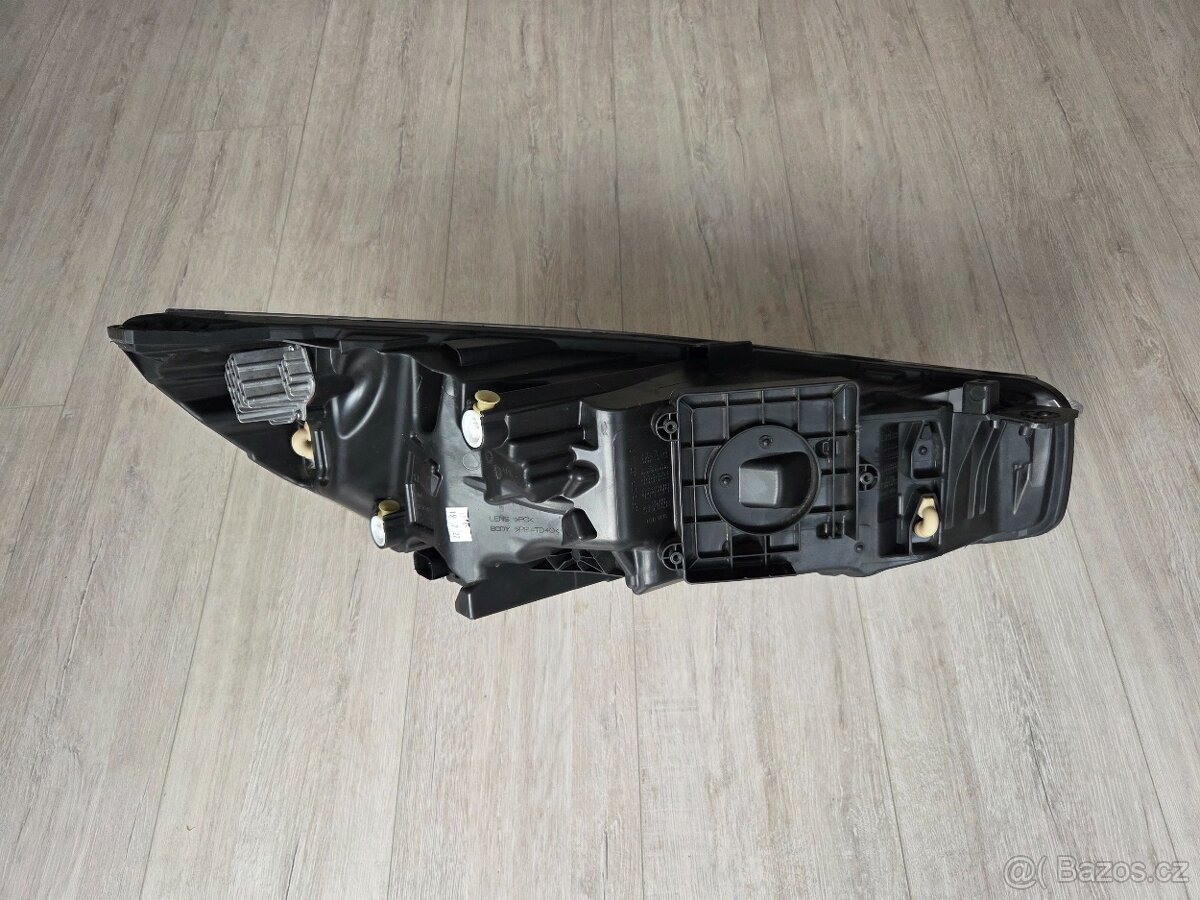 Levé přední LED světlo Ford Focus Mk.IV - 3