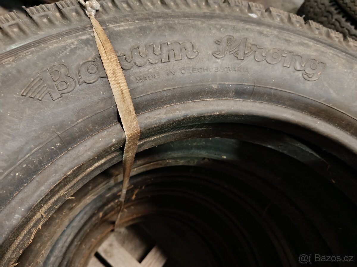 Pneu NOVE 7,25-20 - 3