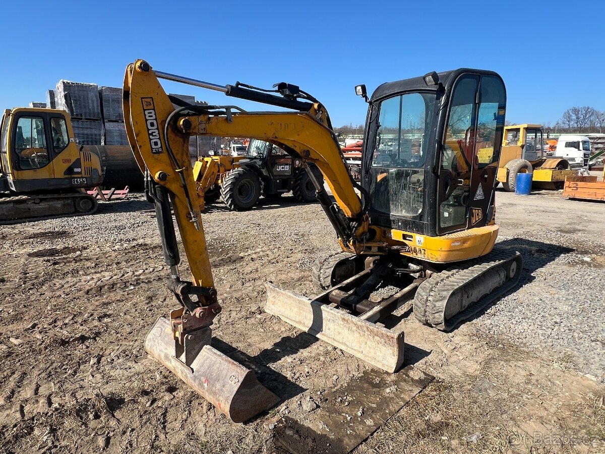 Pásový bagr JCB 8030 - 3