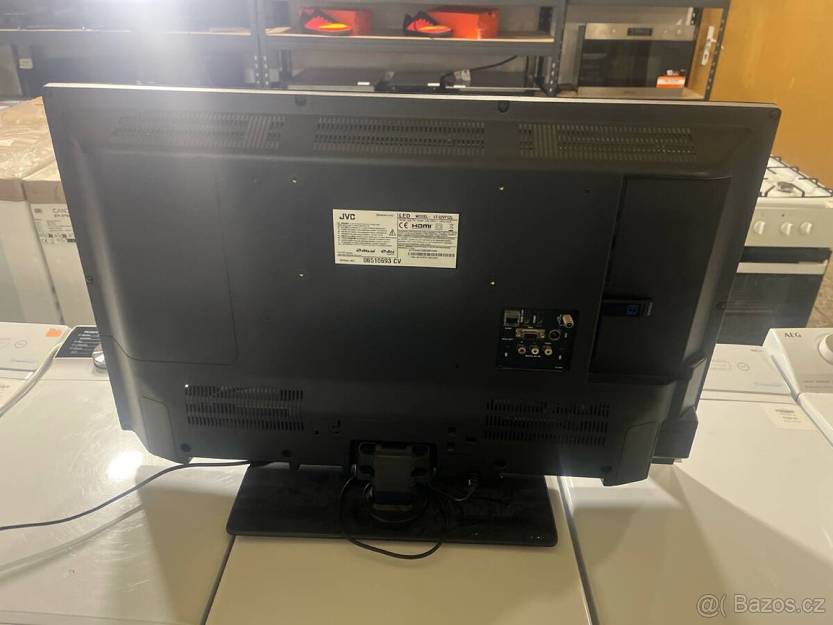 📺 JVC LT-32VF52L – 32” Smart LED TV - 3