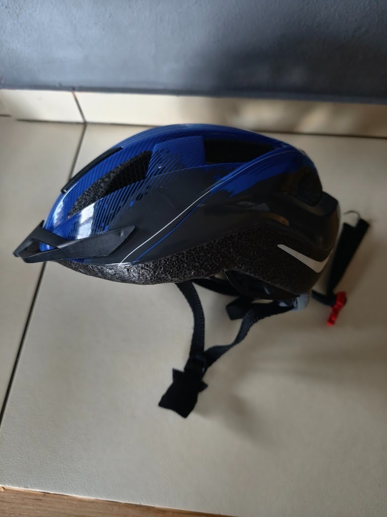 Dětská cyklistická helma 2 - 3