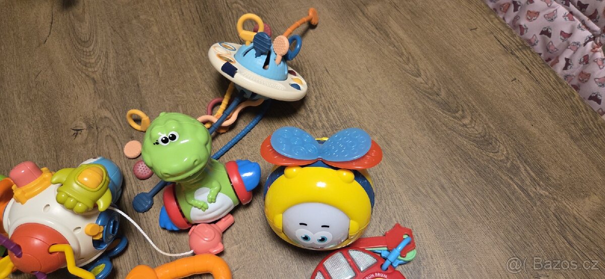 Set hraček pro miminko - 3