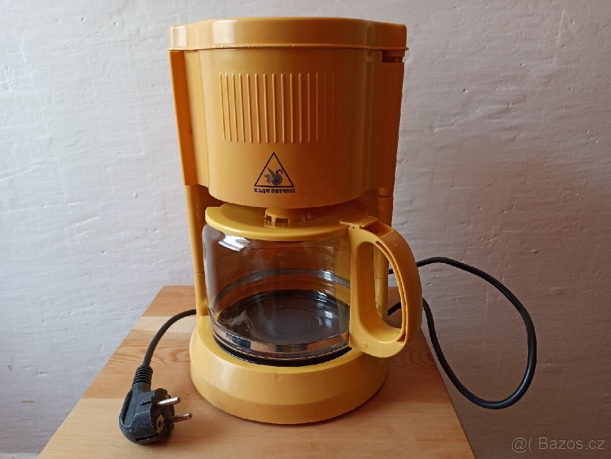 Kávovar - 3