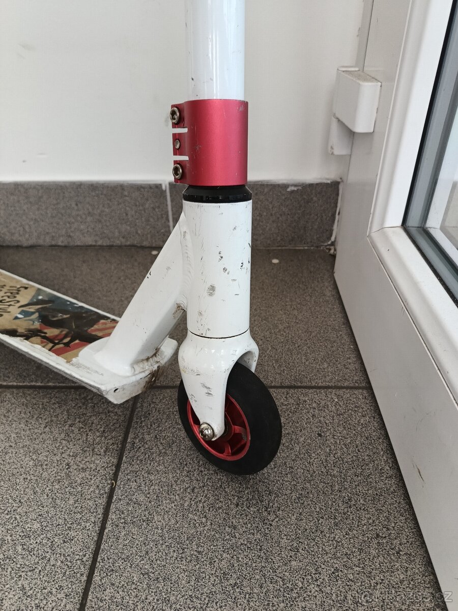 Freestyle koloběžka JD BUG BMX – dobrý stav - 3