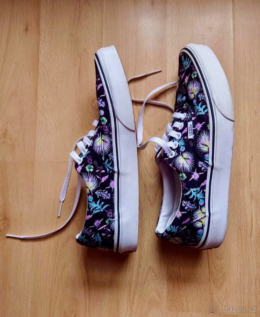 Nové dámské boty Vans vel. 39 - 3