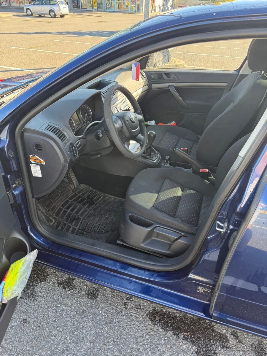 Prodám Škoda Octavia combi 1,6tdi - 3