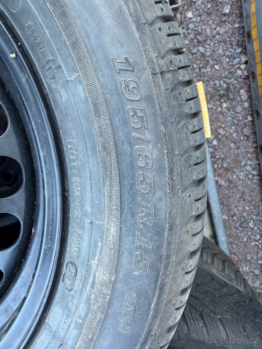 Plechové disky 195/65 R15 plus gumy - 3