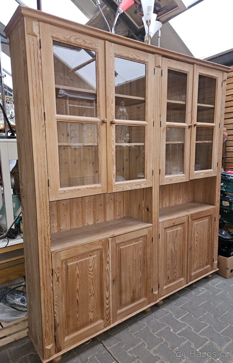 Knihovna, kredenc, vitrína, masiv - 3