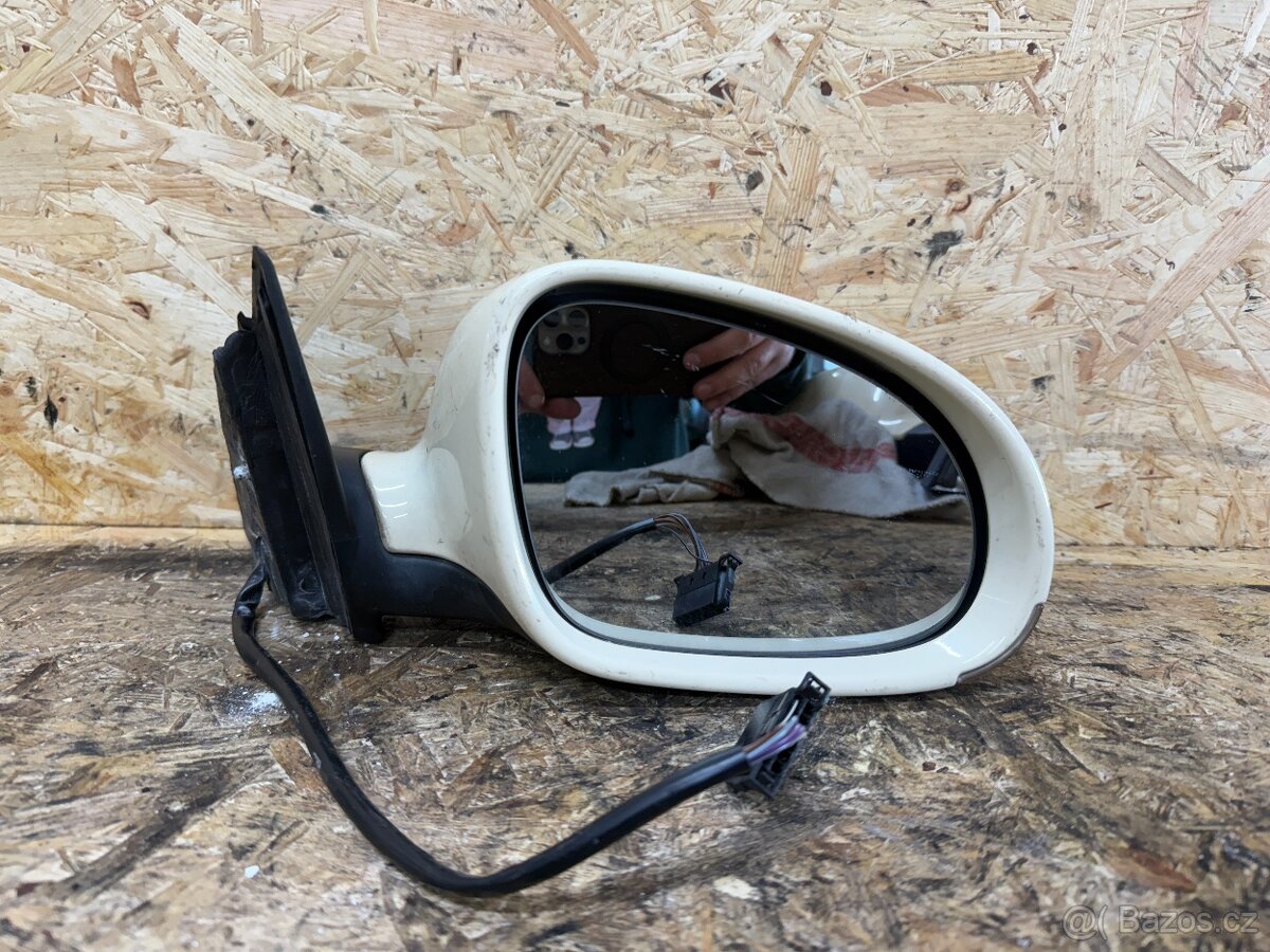 PRAVÉ ZPĚTNÉ ZRCÁTKO VW PASSAT B5.5 FAC. 3B0857934B 7 PIN - 3