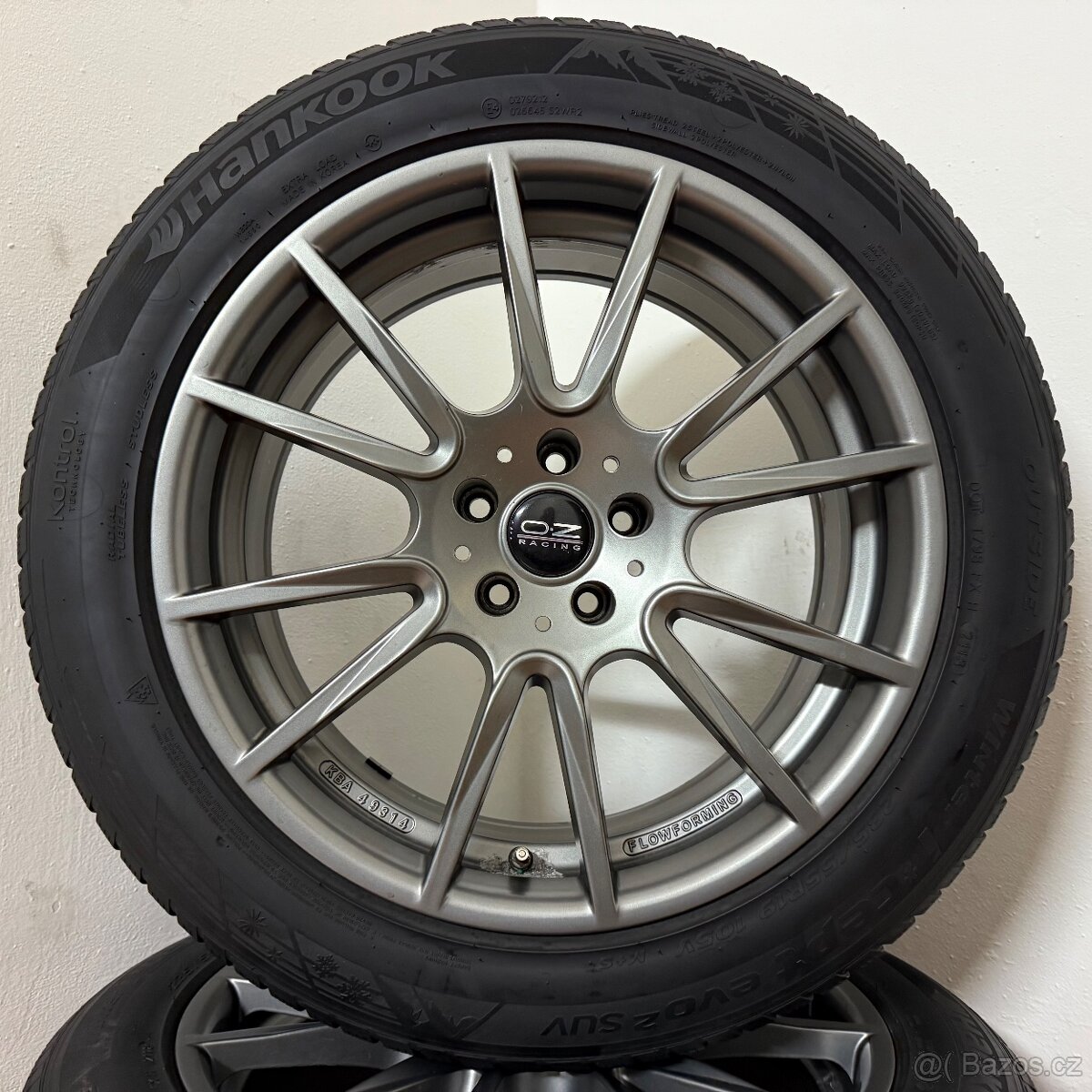 AUDI/VW/ŠKODA 5x112 R19 ET30+ZIMNÍ 235/55R19 4,5mm - 3