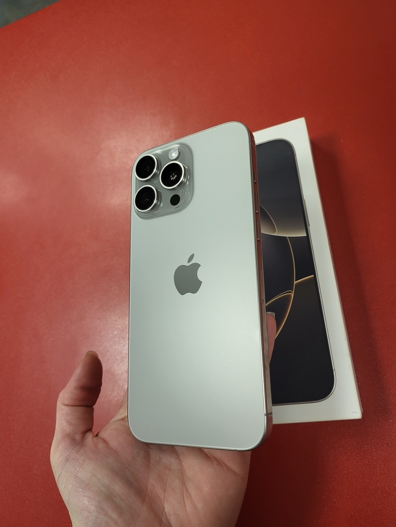 Apple iPhone 16 Pro Max 256GB záruka - 3