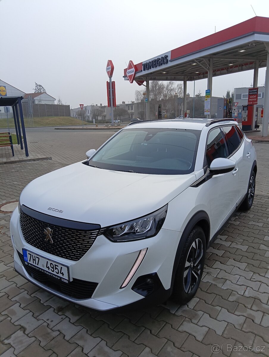 Prodej Peugeot SUV2008 ALLURE PACK 1.2 PureTech 130 S&S EAT8 - 3