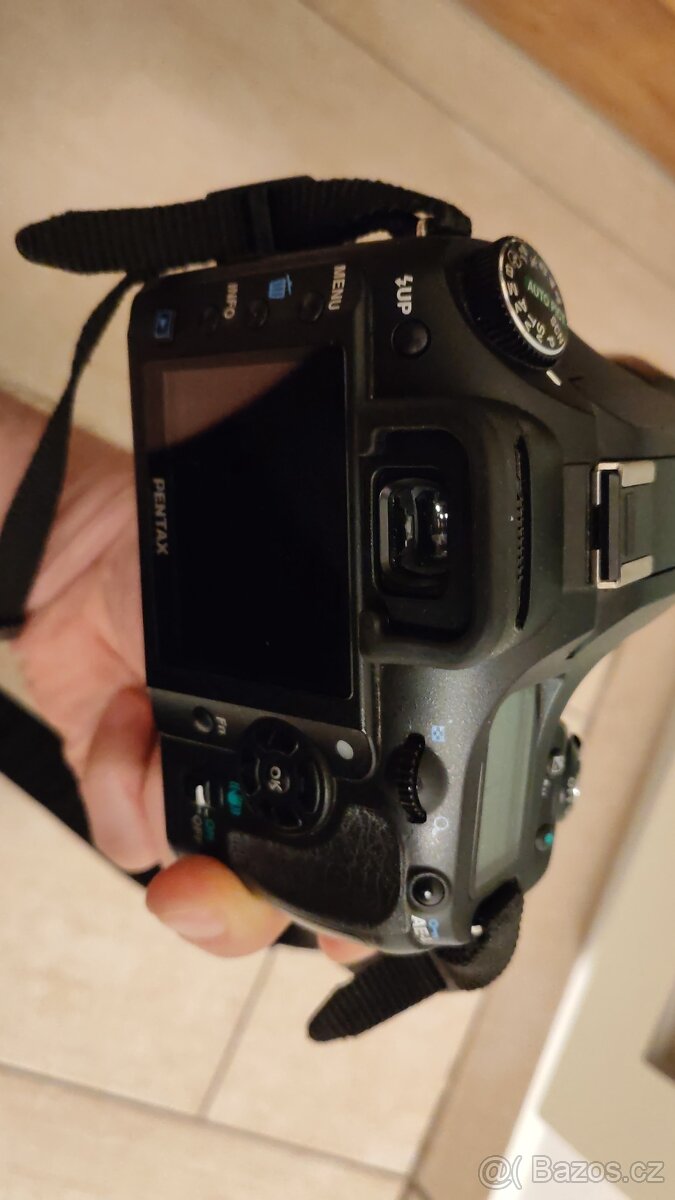 Digitální zrcadlovka Pentax k200D + objedktiv a filtr - 3