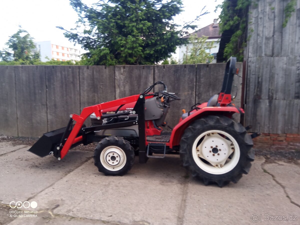 Yanmar EF 326 servo s nový nakladač - 3