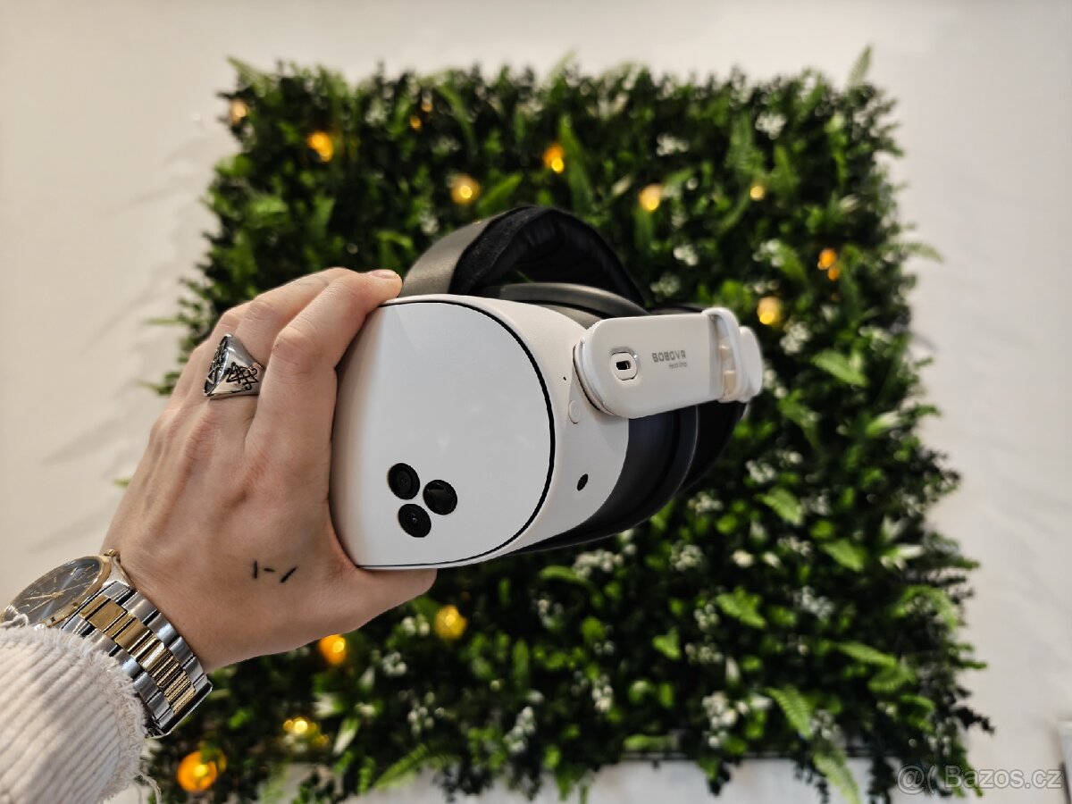 Oculus Quest 3s 128GB + Headstrap + Datový kabel + Brašna - 3