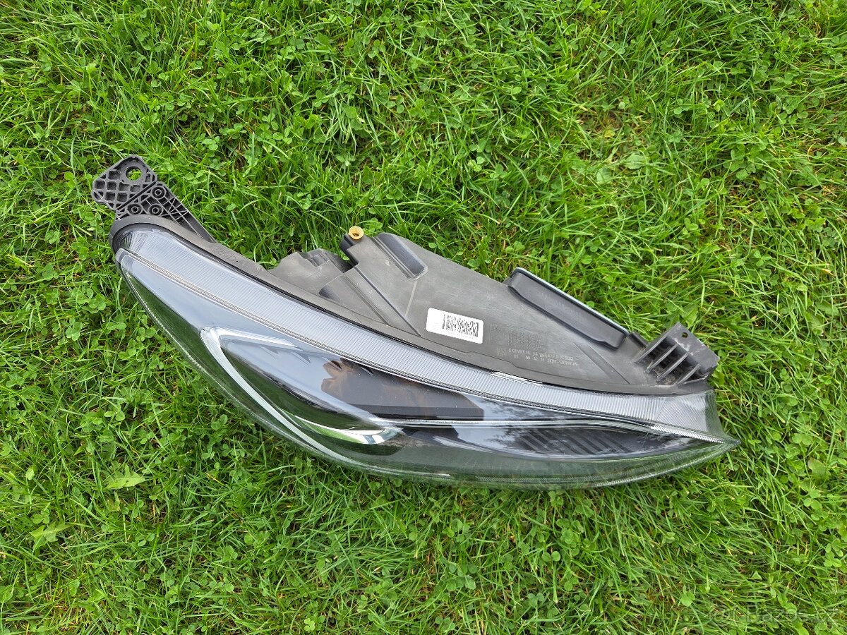 Přední pravé full LED světlo Ford Focus MK.IV - 3