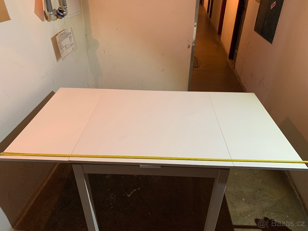 Jídelní stůl bílý 100x100 - 3