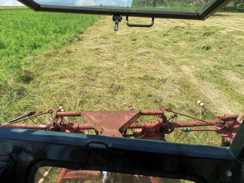 Nesený obraceč sena - 3