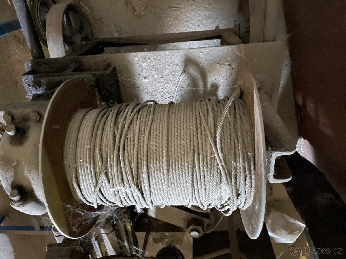 Stavební vrátek - 3