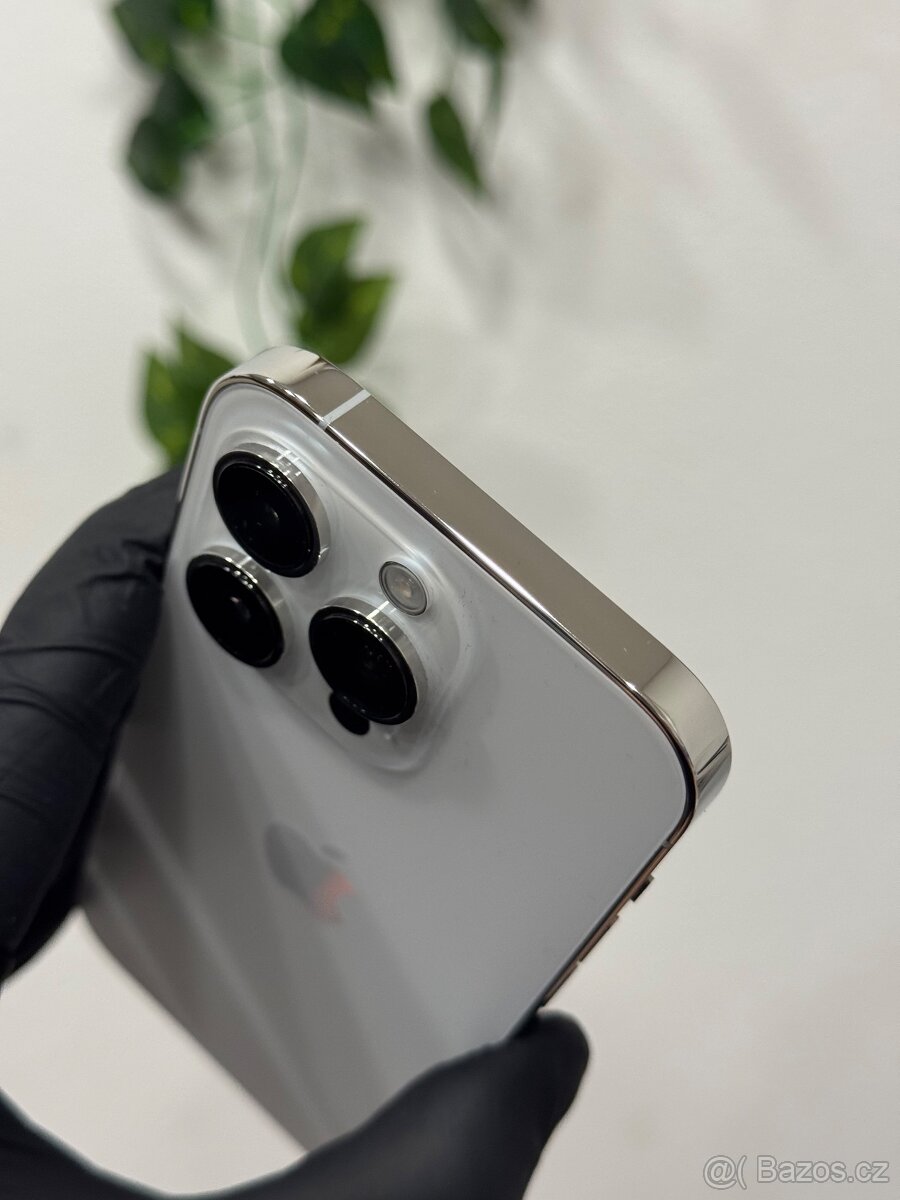 iPhone 14 Pro 128GB stříbrná - 100% baterie - 3