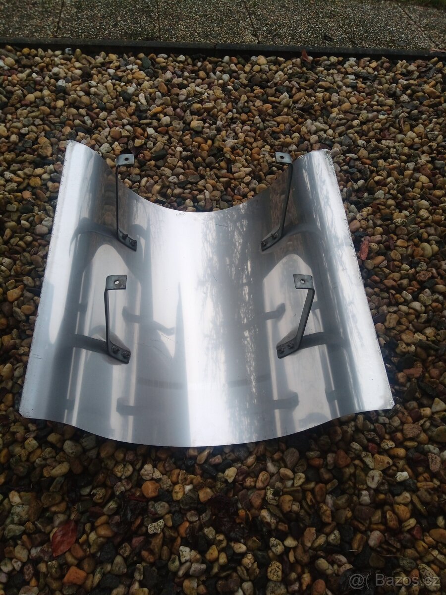 Nerezová stříška na komín - 3