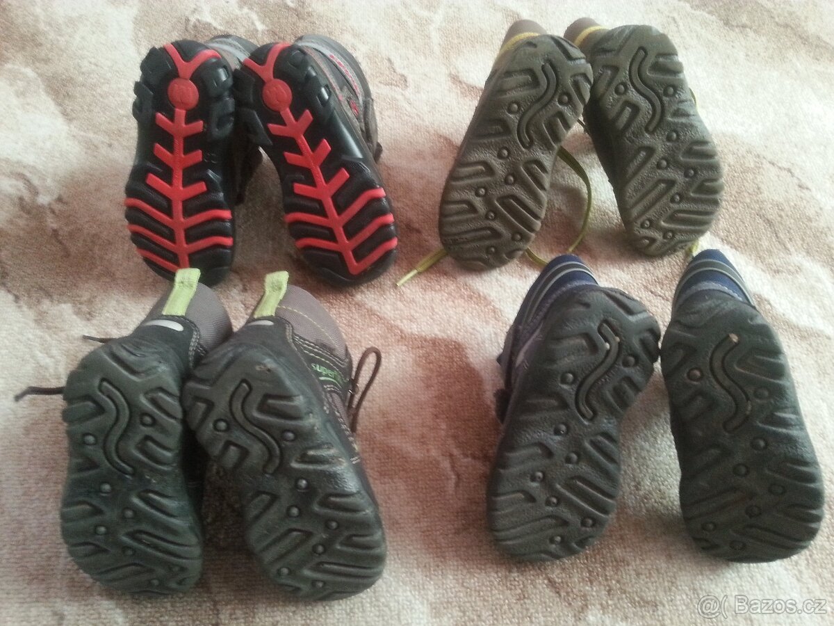 8x dětské botičky vel. 23. - 3