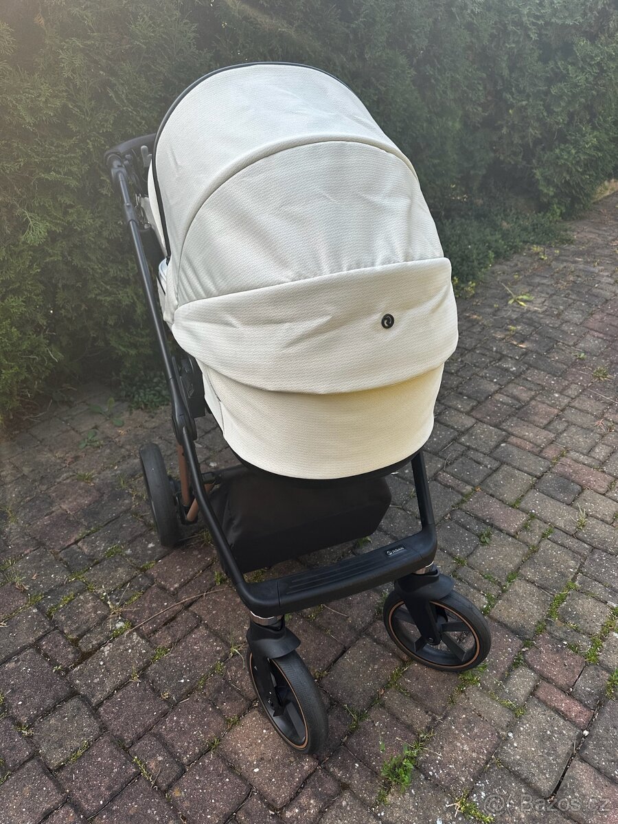 Kočárek Roan Ivi - 3