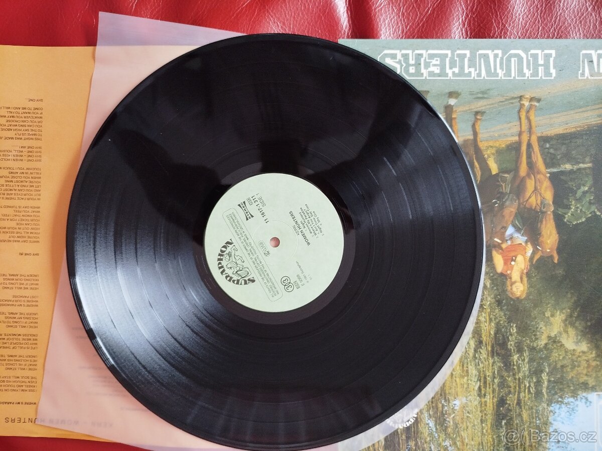 LP Kern - Women Hunters - 3