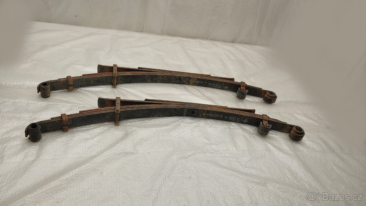 Toyota Hilux – Listová pera - 3