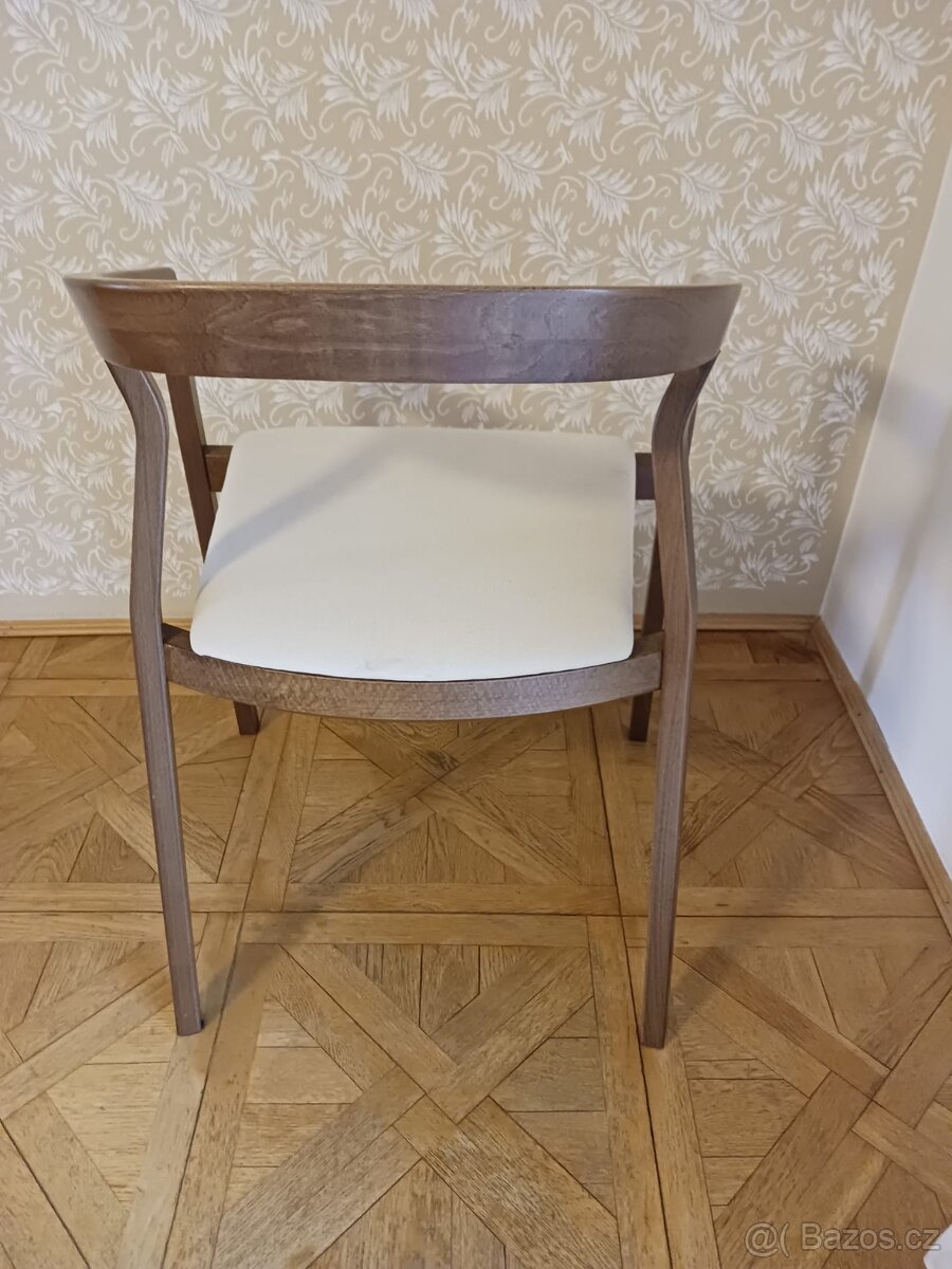 Jídelní sestava - 3