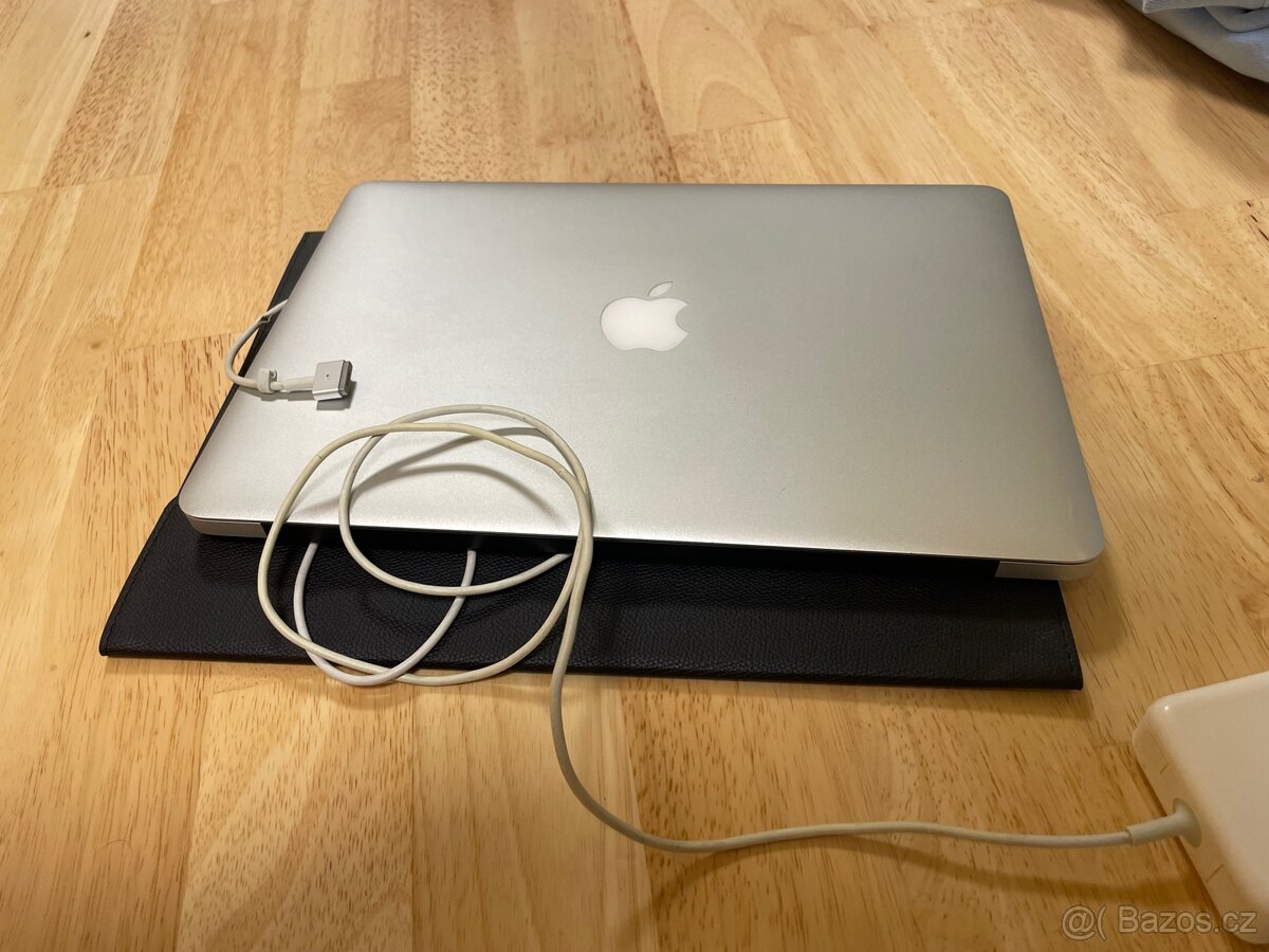 MacBook Air 2017 - 3