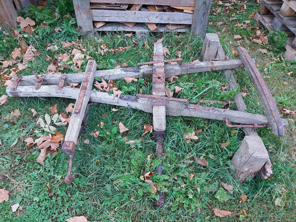 Loukoťové kolo a přední nápravy od žebřiňáku - 3