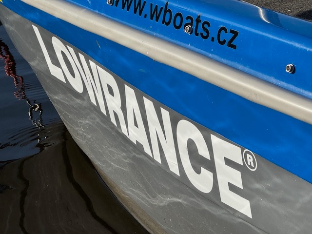 Použitá rybářská loď RiverFox 470 + motor + vlek - 3