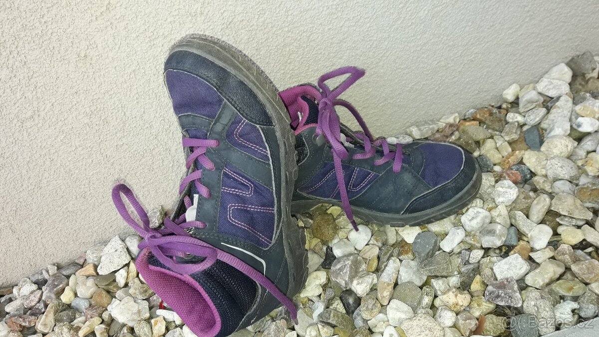 Kotníkové outdoor boty Quechua vel.35 - 3