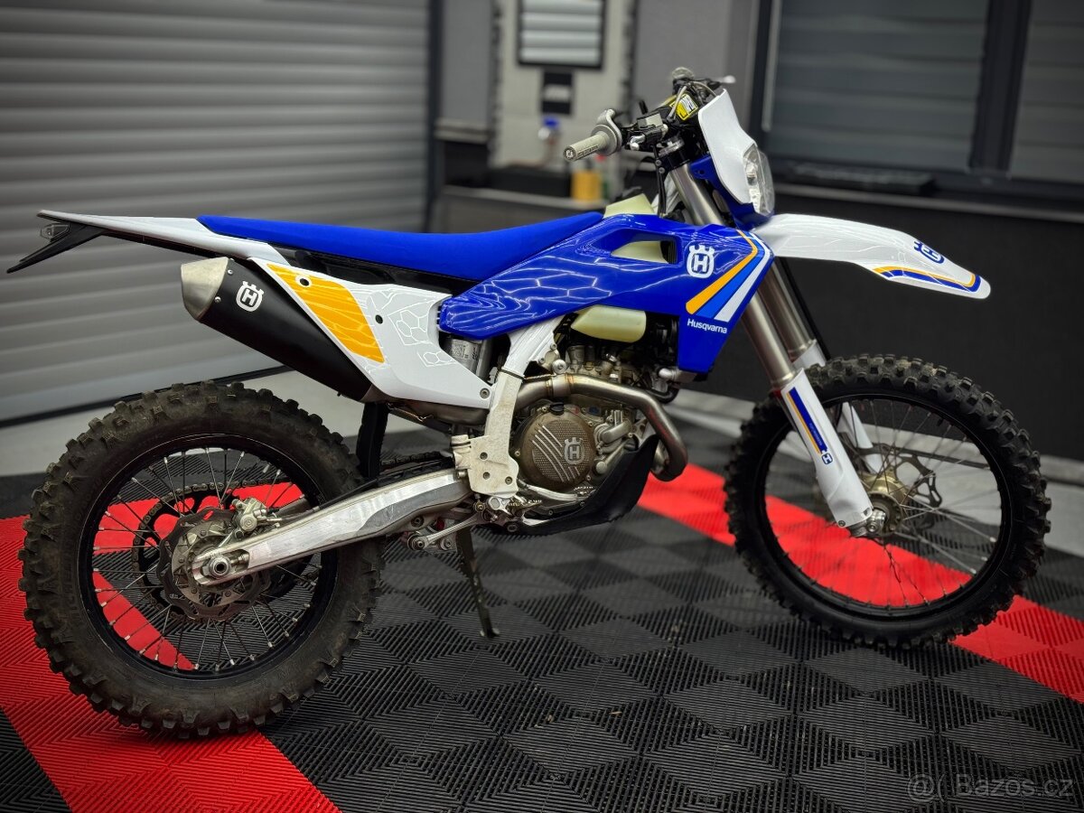 Husqvarna Fe 450 2025 Heritage edice - 3