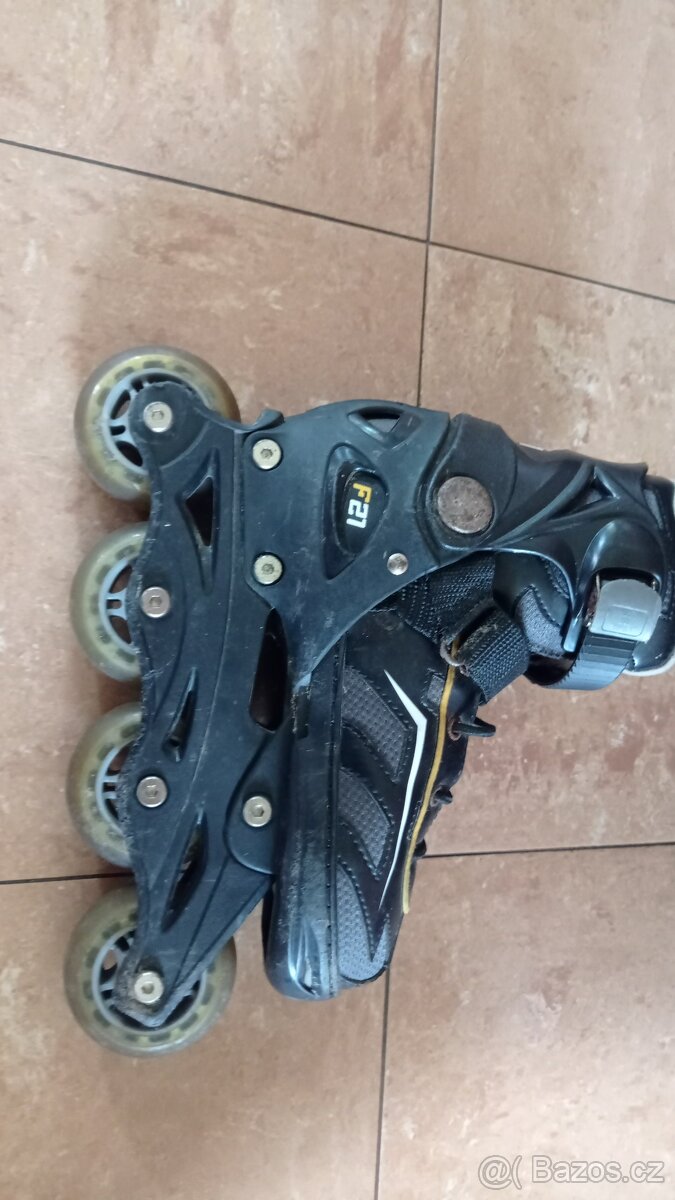 Chlapecké brusle 33-36 - 3