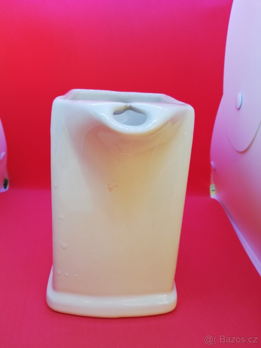 Anglický džbánek - 3