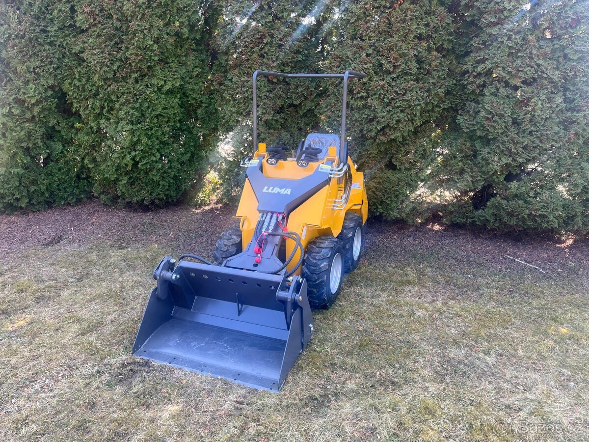 Smykový nakladač - 3