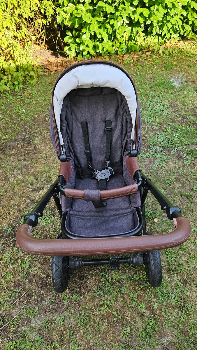 Kočárek 2v1 Moon nuova - 3