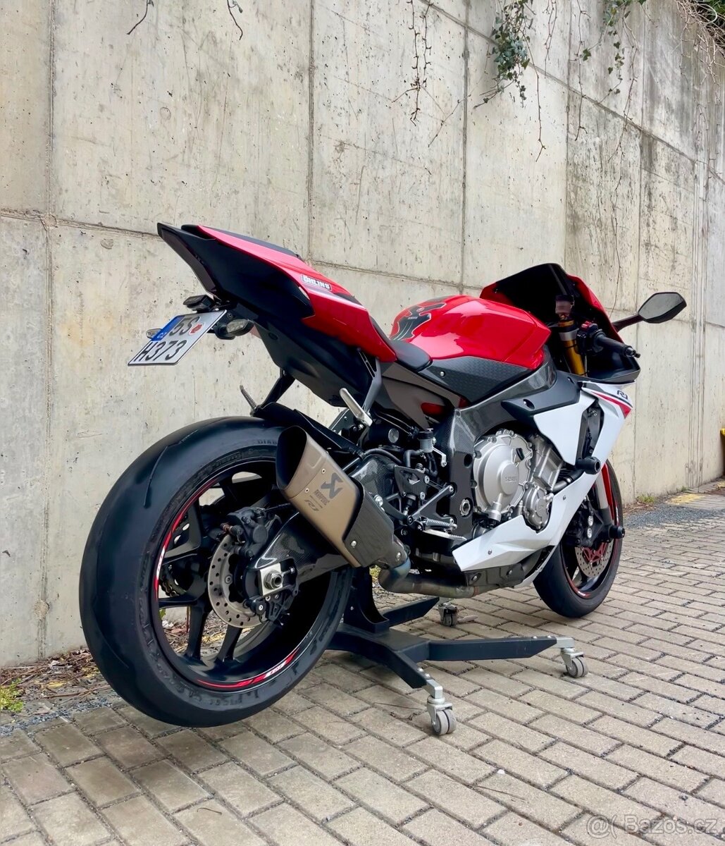 Yamaha YZF-R1 RN32 - 3