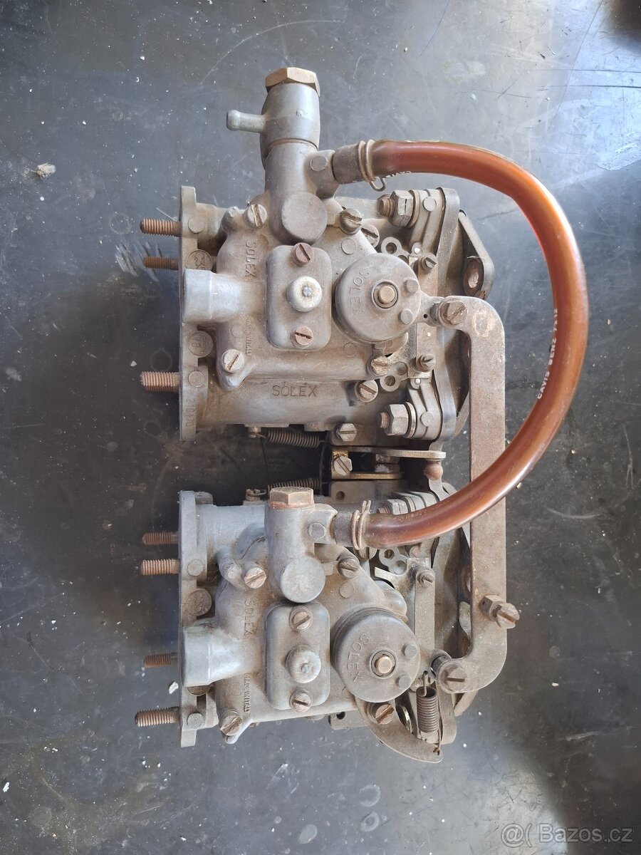 Dvojité karburátory Solex C35 - 3